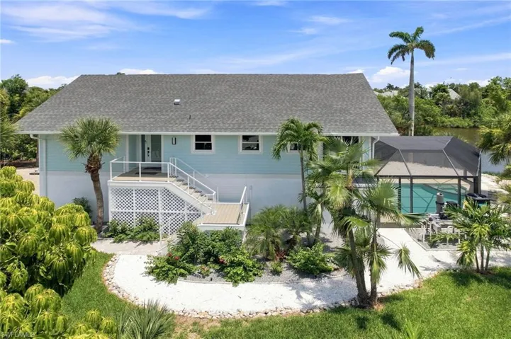 992 Fish Crow Rd, Sanibel, Florida 33957