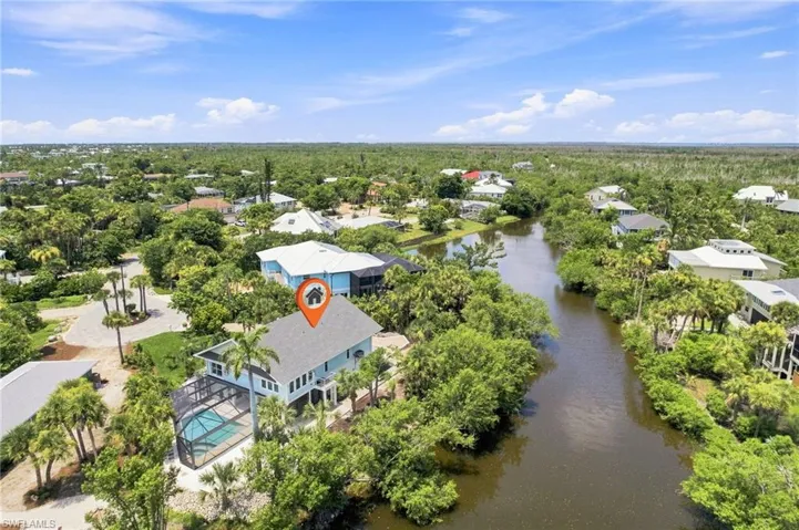992 Fish Crow Rd, Sanibel, Florida 33957