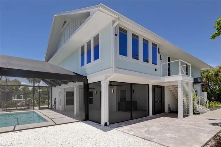 992 Fish Crow Rd, Sanibel, Florida 33957