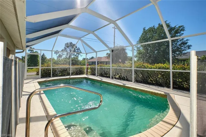Private pool area