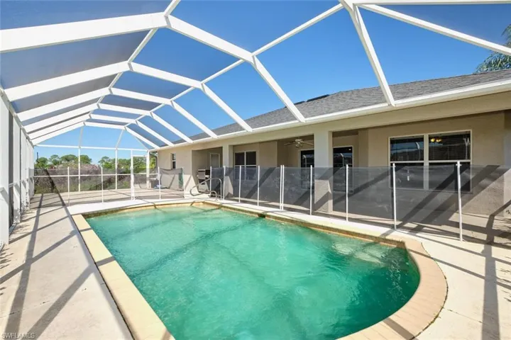 3801 28th St Sw, Lehigh Acres Fl 33976