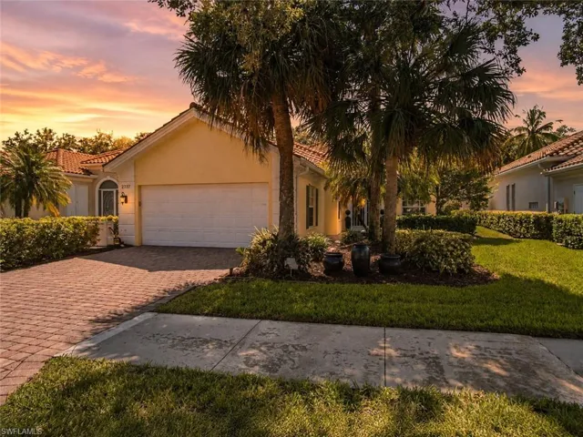 2737 Island Pond Ln, Naples, Florida 34119