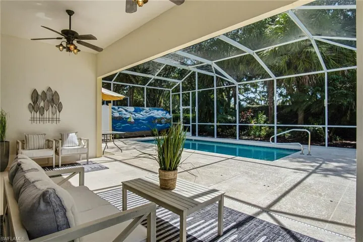 2737 Island Pond Ln, Naples, Florida 34119