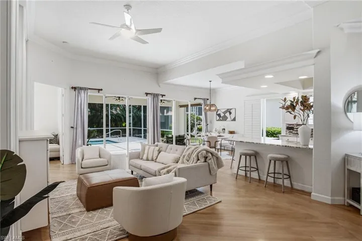 2737 Island Pond Ln, Naples, Florida 34119