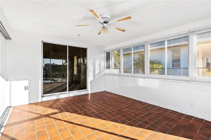 3614 SE 18th PL, CAPE CORAL FL 33904
