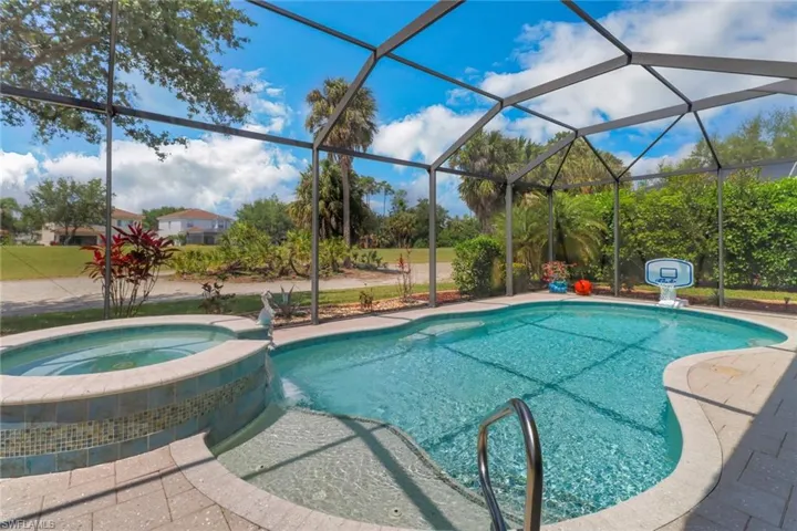 2165 Vardin Pl, Naples, Florida 34120