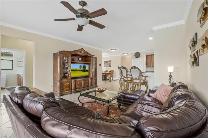 3824  Ruby  WAY, Naples, FL 34114