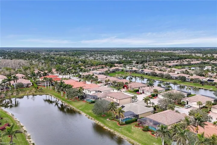 3824  Ruby  WAY, Naples, FL 34114
