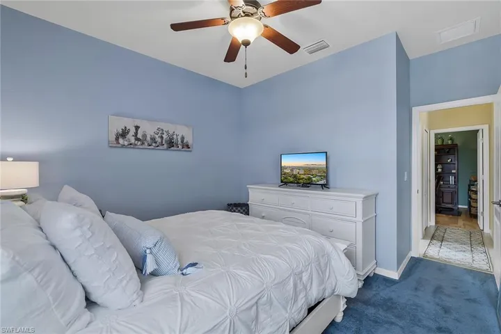 3824  Ruby  WAY, Naples, FL 34114