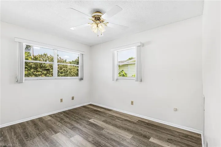 4504 Se 6th Pl 1, Cape Coral, Florida 33904
