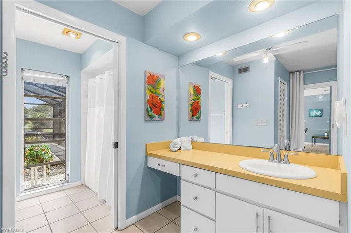 4504 Se 6th Pl 1, Cape Coral, Florida 33904