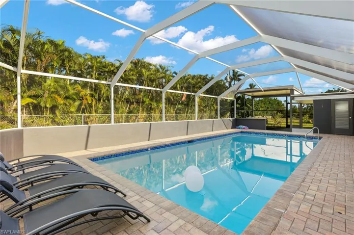 5211 Pocatella Ct, Cape Coral, Florida 33904