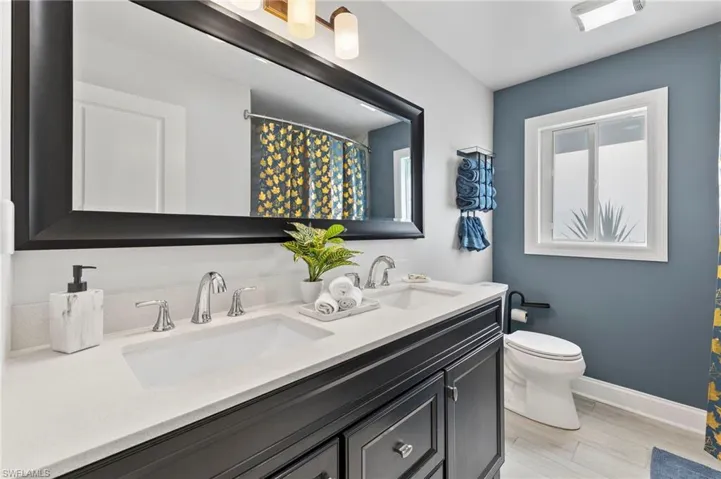 5211 Pocatella Ct, Cape Coral, Florida 33904
