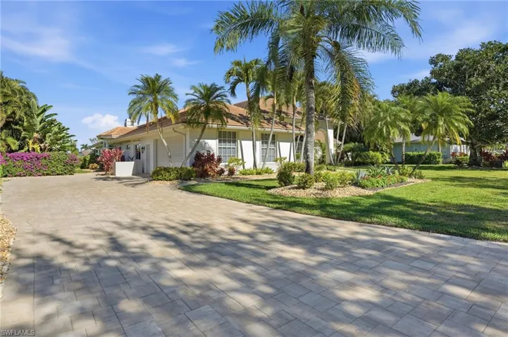 20419 Wildcat Run Dr, Estero, Florida 33928