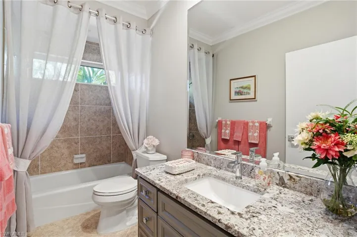 20419 Wildcat Run Dr, Estero, Florida 33928
