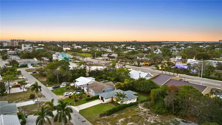 155  1ST  ST, Bonita Springs, FL 34134