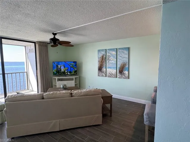 3490 N Key  DR, North Fort Myers, FL 33903