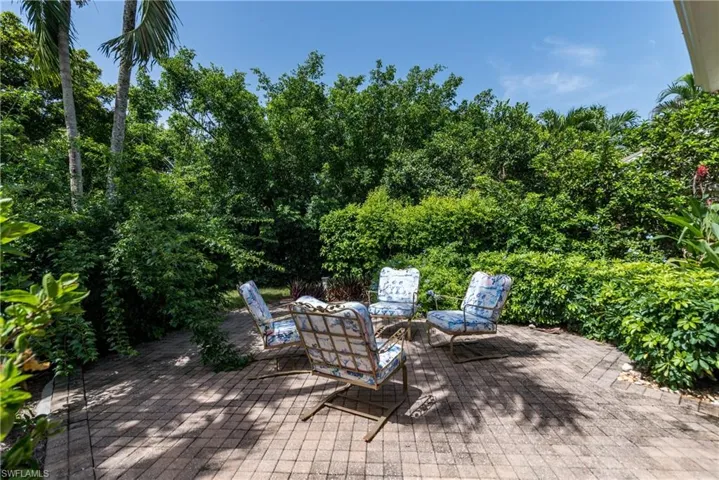 6658 Trident Way J4, Naples, Florida 34108