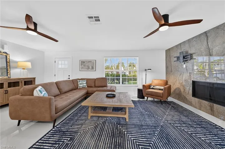 27228 Gasparilla Dr, Bonita Springs, Florida 34135