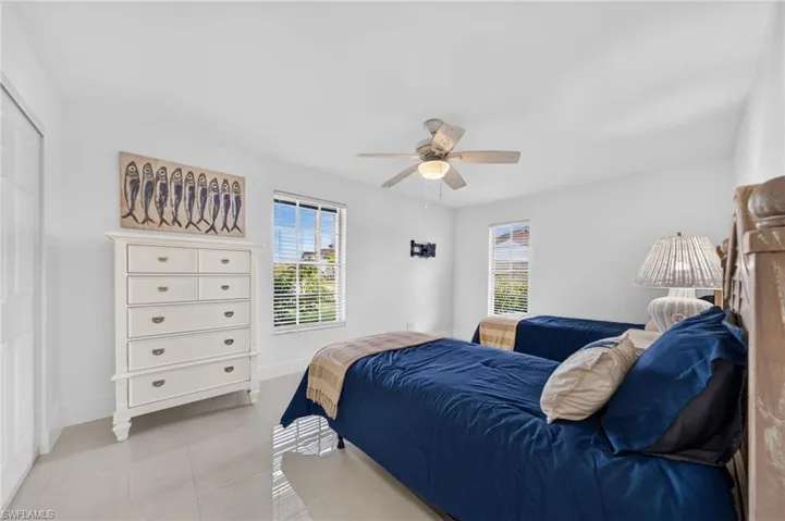 Guest bedroom 2