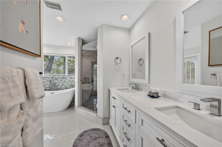 27228 Gasparilla Dr, Bonita Springs, Florida 34135