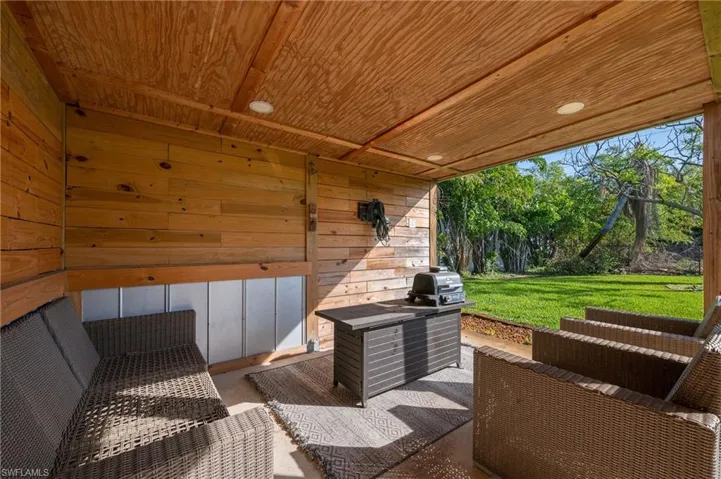 Lots of space to relax and enjoy.
