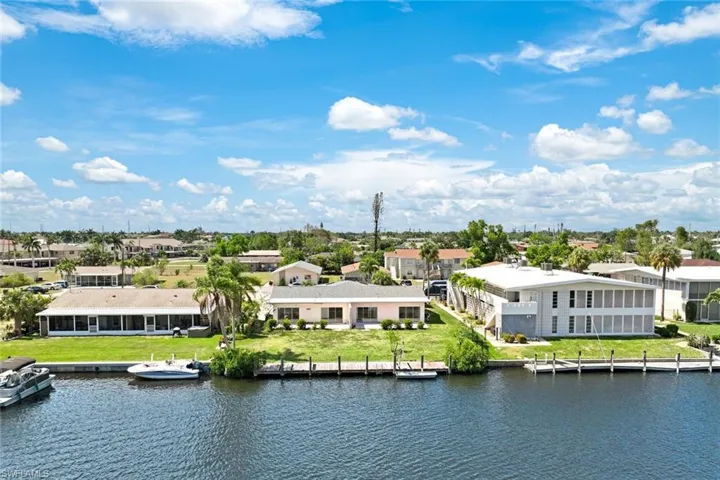 320 Tudor Dr, Cape Coral Fl 33904