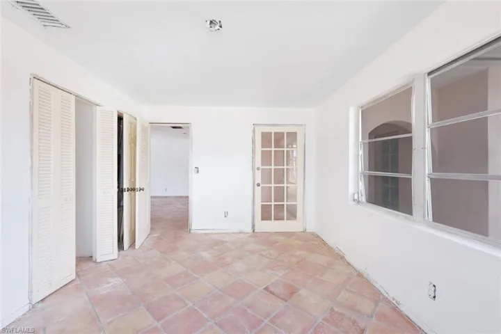 320 Tudor Dr, Cape Coral Fl 33904