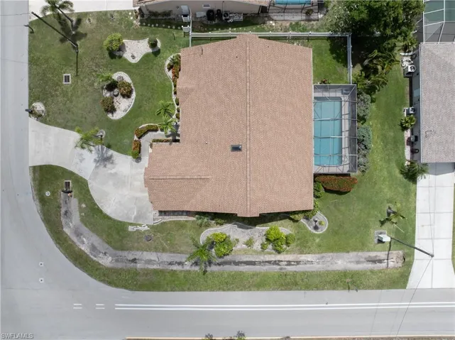 Aerial overview of property's location