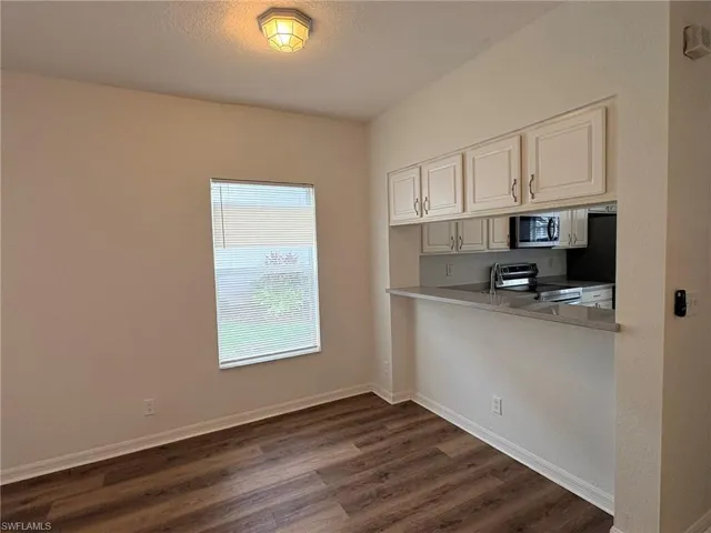 8079 Pacific Beach Dr, Fort Myers, Florida 33996
