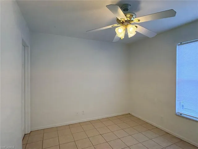 8079 Pacific Beach Dr, Fort Myers, Florida 33996