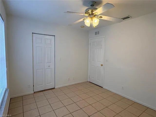 8079 Pacific Beach Dr, Fort Myers, Florida 33996