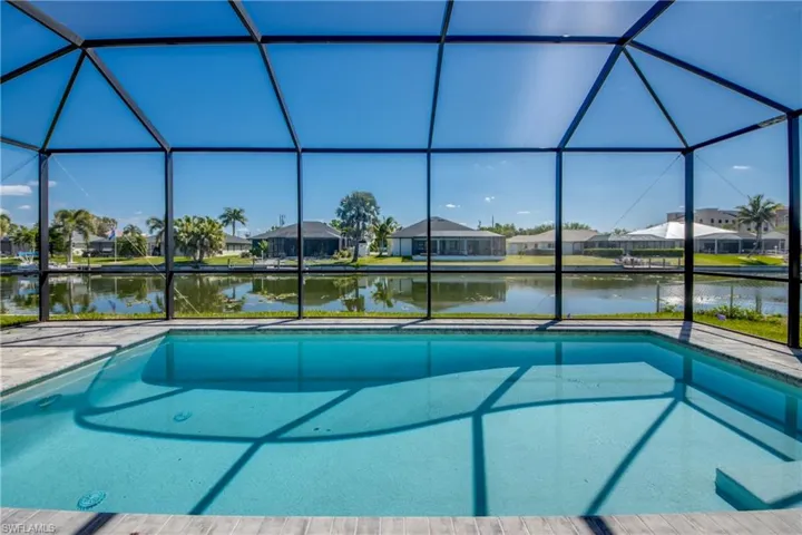 2114 Ne 19th Pl, Cape Coral Fl 33909