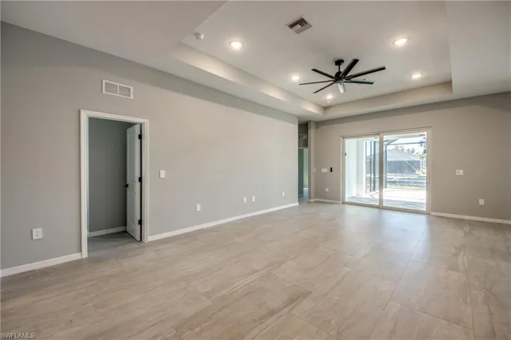 2114 Ne 19th Pl, Cape Coral Fl 33909