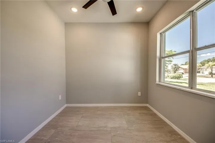 2114 Ne 19th Pl, Cape Coral Fl 33909