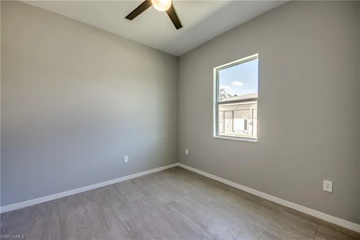 2114 Ne 19th Pl, Cape Coral Fl 33909