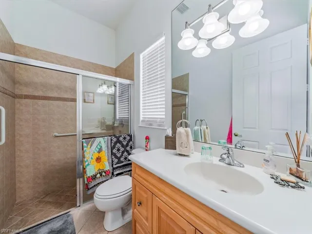 10184  Avonleigh  DR, Bonita Springs, FL 34135