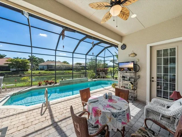 10184  Avonleigh  DR, Bonita Springs, FL 34135