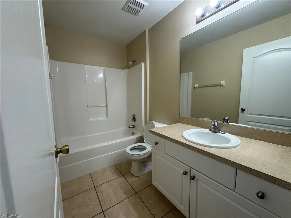 3105 44th ST, Lehigh Acres, FL 33976,2025000249