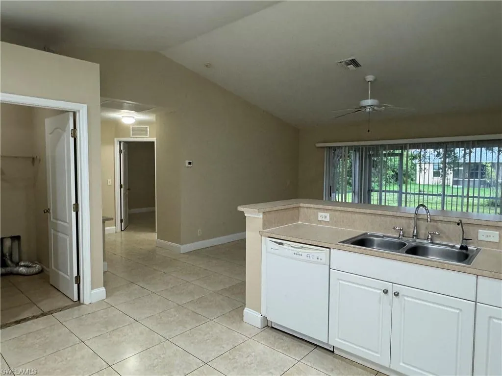 3105 44th ST, Lehigh Acres, FL 33976,2025000249
