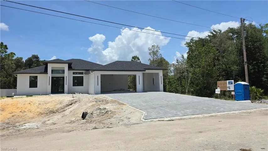 728 La Plata Ave, Lehigh Acres, Florida 33974
