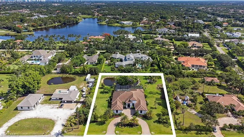 179 Mahogany Dr, Naples, Florida 34108