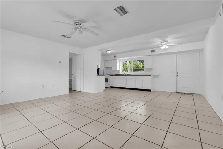 8396 Sevigny Dr, North Fort Myers, Florida 33917