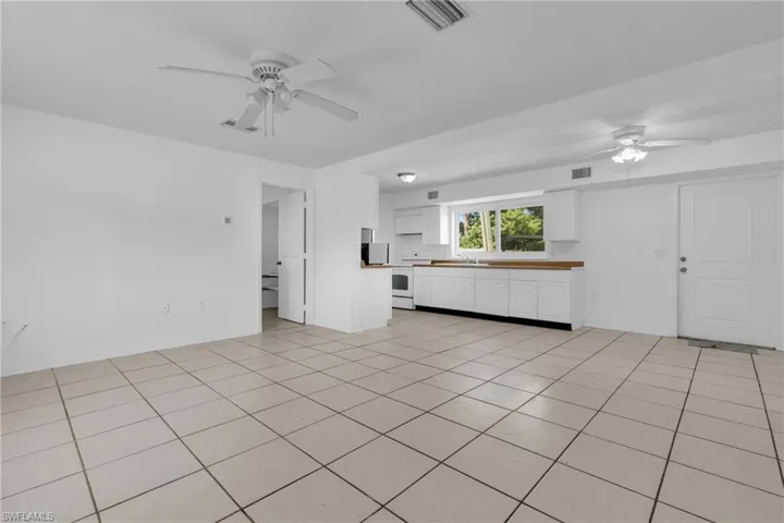8396 Sevigny Dr, North Fort Myers, Florida 33917
