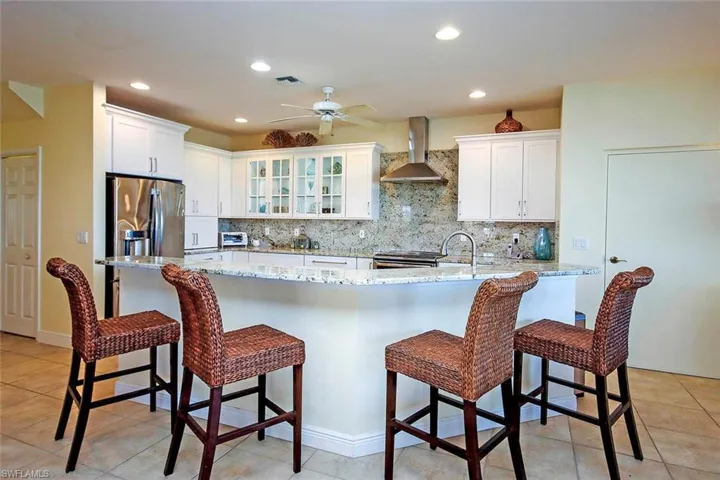 5425 Shearwater Dr, Sanibel, Florida 33957