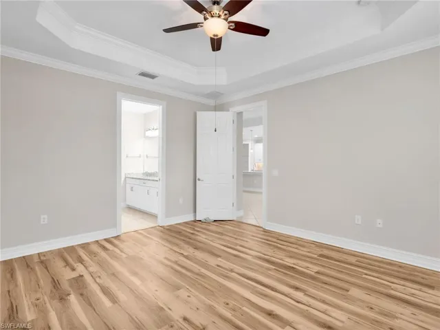 16313  Aberdeen  WAY, Naples, FL 34110