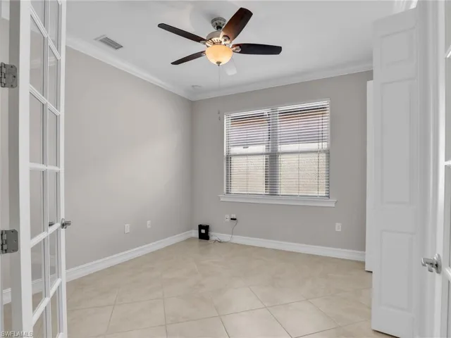 16313  Aberdeen  WAY, Naples, FL 34110