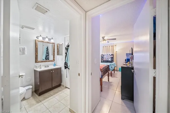 8235 Ibis Club Dr 309, Naples, Florida 34104