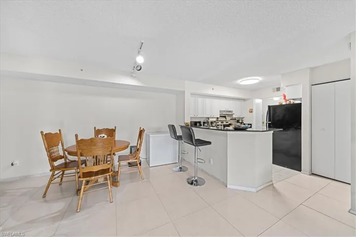 8235 Ibis Club Dr 309, Naples, Florida 34104