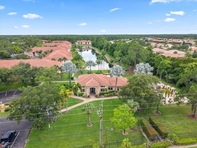 8235 Ibis Club Dr 309, Naples, Florida 34104
